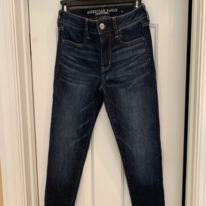 American Eagle Hi-Rise Jegging Sz 4 Dark Blue